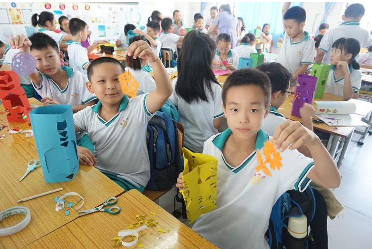 碰撞思维，灵动课堂——寰岛小学综合学科教研活动简记